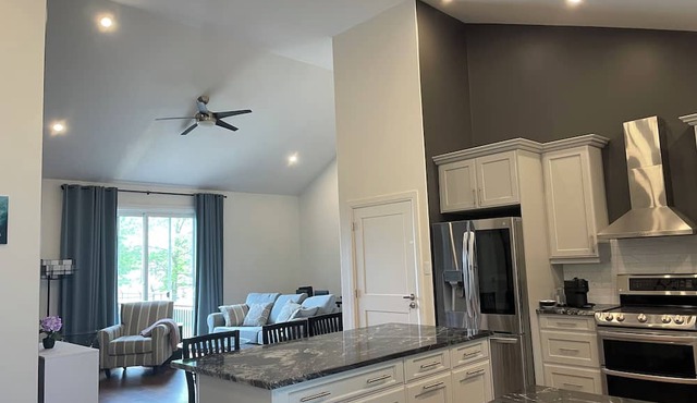 Luxury Stay in Midland