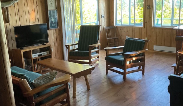 Main Lodge Mac’s Camp