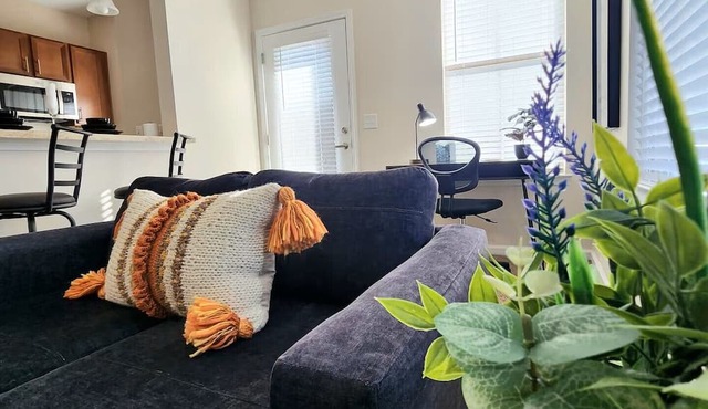 Cozy and Peaceful Condo— Near Baxter and Carowinds