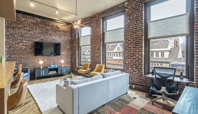 Jacksonian | Heart of Old City
