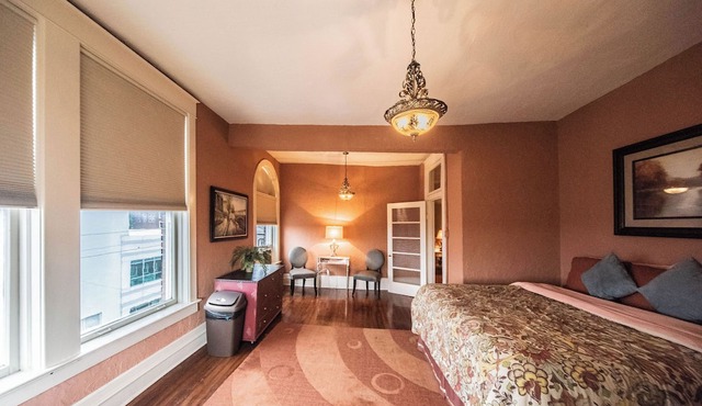 The Grand Apartment: A Historical Paducah Gem