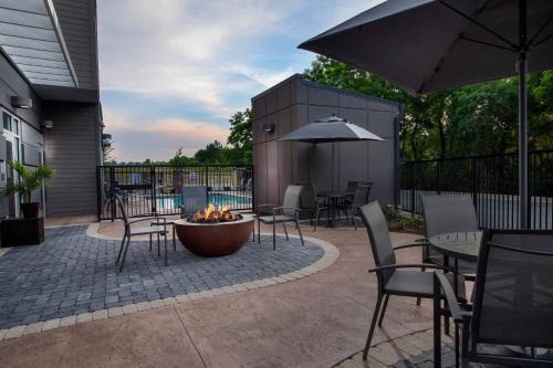 Fairfield Inn & Suites by Marriott Knoxville Lenoir City/I-75