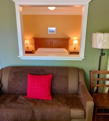 Brookside Motel 